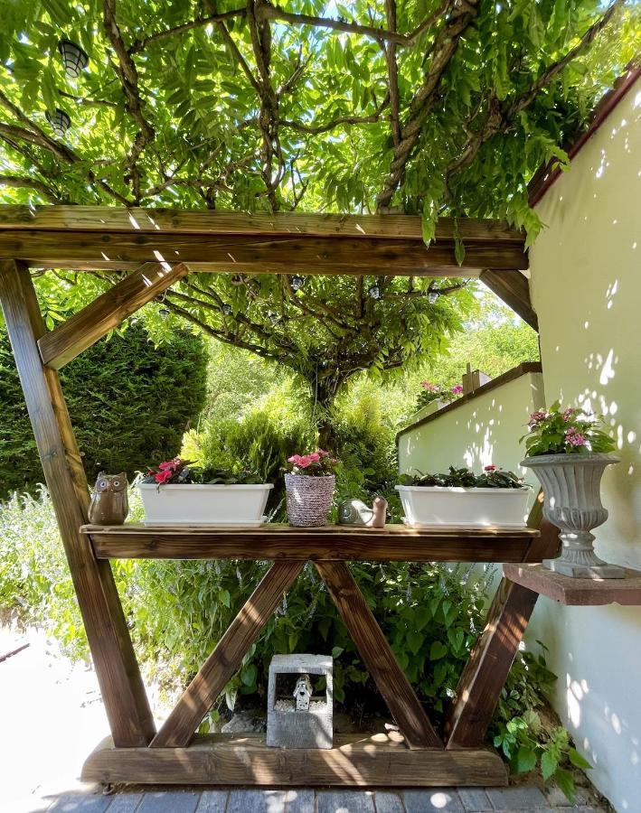 Lo'Gite L'Allee Du Val Lalaye Bagian luar foto